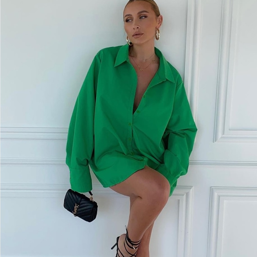 Pretty little thing green oversized cuff shirt new with tags